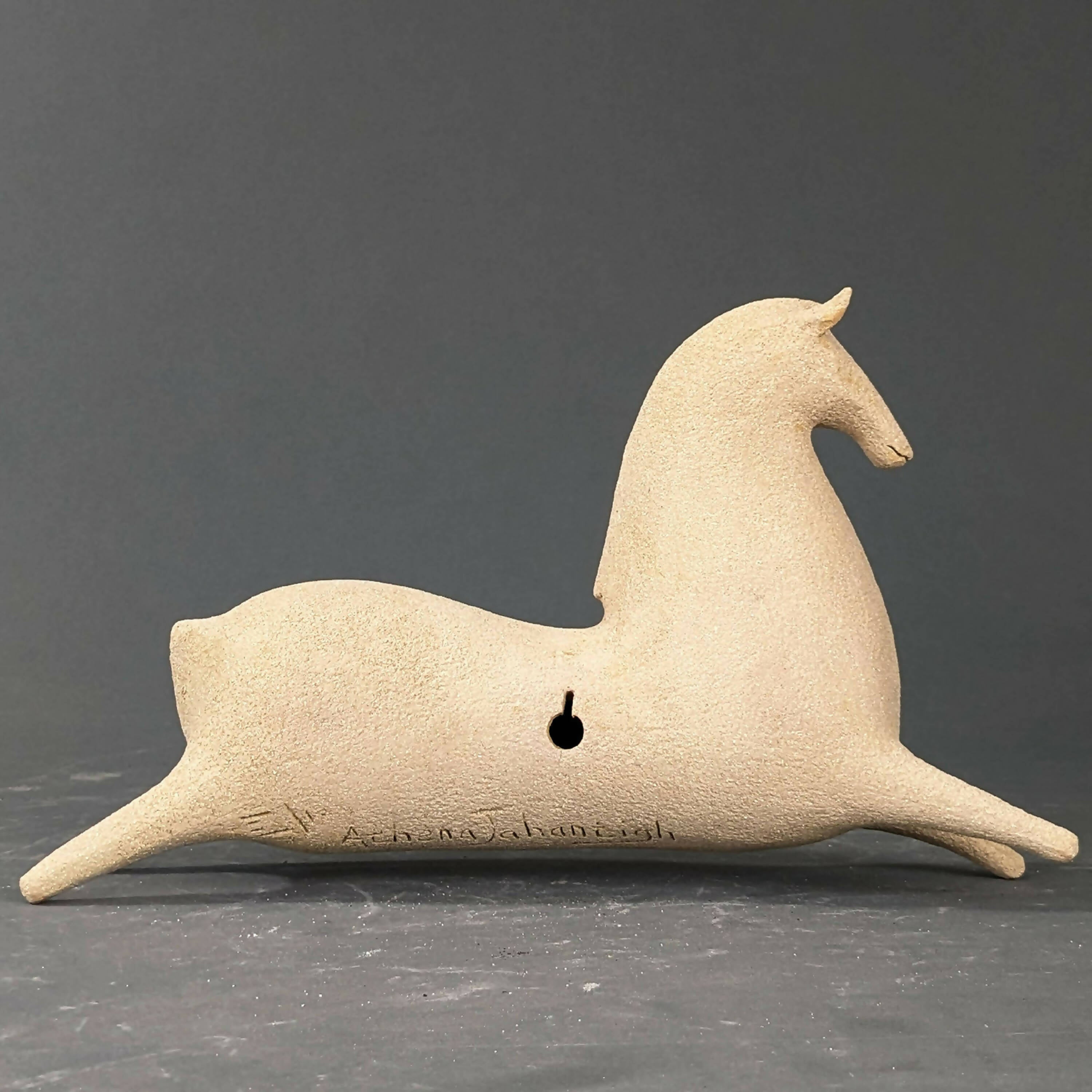 Sculpture Murale Cheval Beige foncé – EMPREINTES Paris