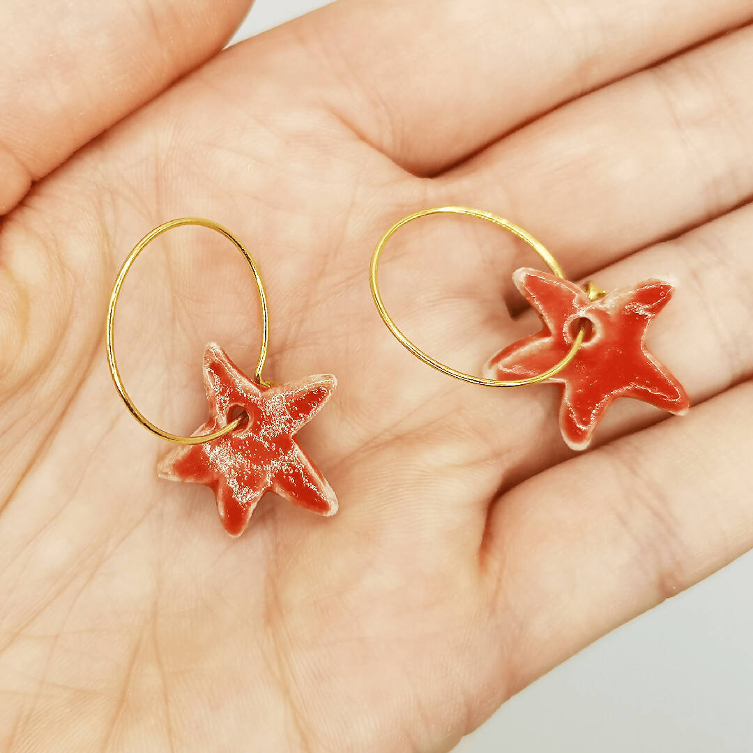 Boucles d oreilles etoile rouge Corinne Ceramique | EMPREINTES Paris | EMPREINTES Paris